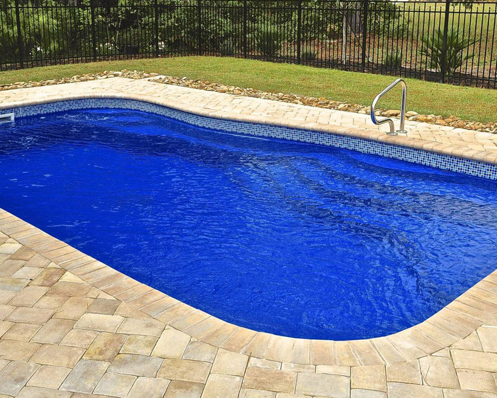 high quality Sudbury fiberglass pool installer Florence MS